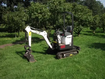 Bobcat minigraver